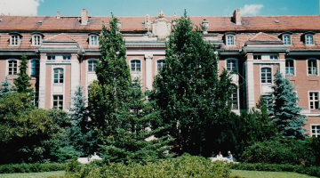 Greifsvaldes Universitātes centrālā ēka. Publicitātes foto