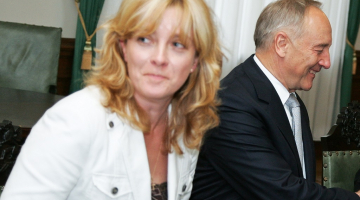 Līga Krapāne (no kreisās) un Andris Bērziņš. Foto: Emīls Desjatņikovs, F64