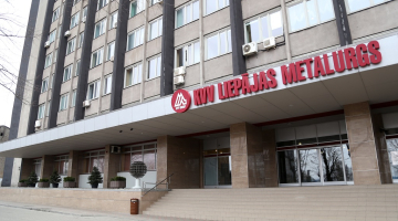 Uzņēmuma "Liepājas metalurgs" administrācijas ēka. Foto: Evija Trifanova, LETA