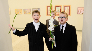 Skolēni 1.septembrī. Foto: Gints Ivuškāns, F64