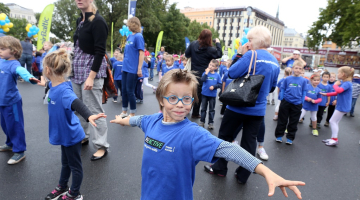Eiropas sporta nedēļas atklāšanas pasākums septembrī laukumā pie Brīvības pieminekļa. Foto: Evija Trifanova, LETA