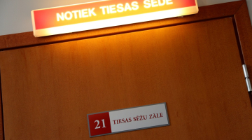 Tiesas sēde. Foto: Nora Krevneva, F64