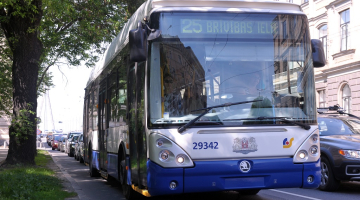 "Rīgas satiksmes" trolejbuss. Foto: Lita Krone, LETA