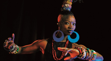 "Grammy" laureāte Dobē Njaorē. Publicitātes foto