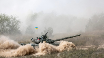 Ukrainas tanks militārajās mācībās. Foto: Roman Pilipey, EPA/ LETA