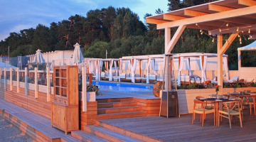 Kafe ''Legend Beach''. Foto: legend.lv