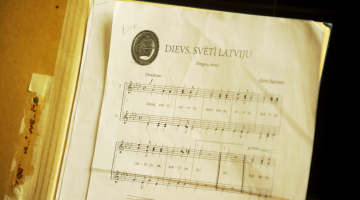 Himnas "Dievs, svētī Latviju" notis. Foto: Edijs Pālens, LETA.