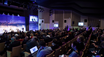 Latvijas Nacionālajā bibliotēkā notiek drošības un ārpolitikas foruma "Rīgas konference 2016" paneļdiskusija. Foto: Ieva Makare, LETA
