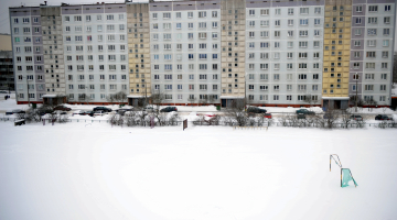 Daudzdzīvokļu māja. Foto: Lita Krone, LETA