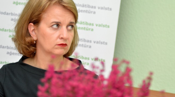 NVA pārstāve Evita Simsone.