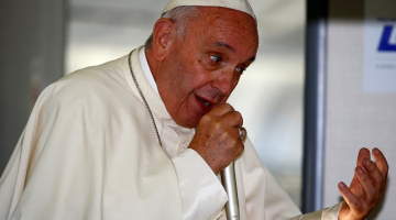 Pāvests Francisks preses konferences laikā vizītē Polijā. Foto: Reuters/LETA
