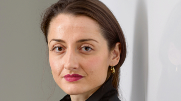 Laura Groza-Ķibere.