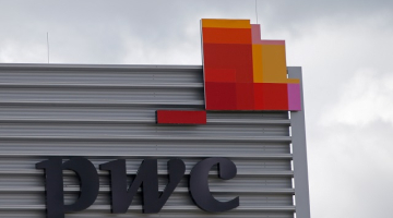 "PricewaterhouseCoopers" logo. Foto: Reuters/LETA