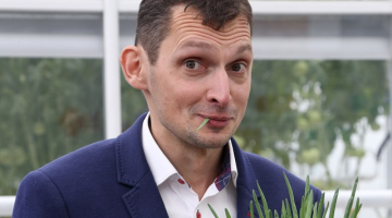 Viesturs Silenieks (no labās) un Aivars Lembergs preses konferencē. Foto: Ieva Čīka, LETA