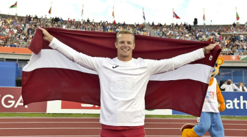Latvijas šķēpmetējs Zigismunds Sirmais. Foto: EPA/LETA