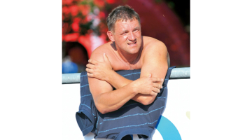 Šķēpmetējs Mārcis Štrobinders 1992.gadā piedalījās olimpiskajās spēlēs Barselonā. Tagad viens no labākajiem Eiropas šķēpmetējiem ir viņa dēls Rolands.