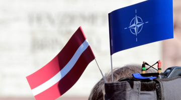 2017_09_20140329_nato_10_18.jpg