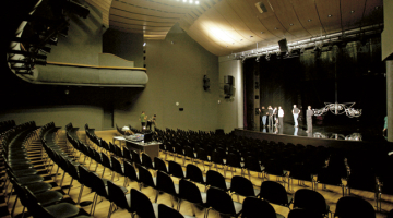 Skatītāju zāle. Foto — Andrejs Terentjevs, F64