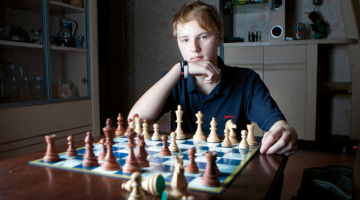 Foto — Nora Krevneva, F64