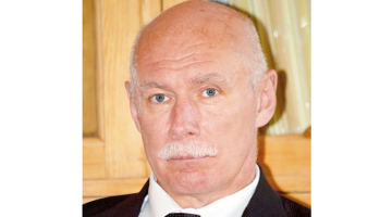 Pēteris Apinis