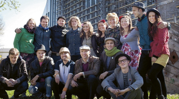 Viegli komanda pie topošās Gaismaspils albuma prezentācijas dienā. Foto — Andrejs Strokins, F64