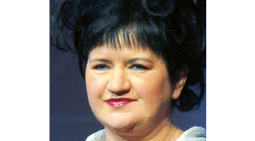 Elita Patmalniece