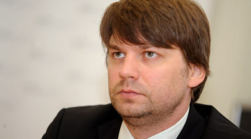 Saeimas deputāts un ārsts Renārs Putniņš. Foto: Edijs Pālens, LETA