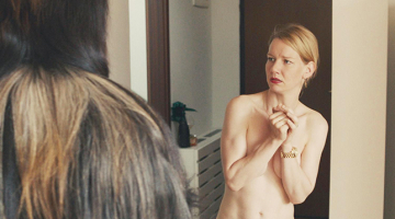 Toni Erdmann (rež. Marena Ade) ir asprātīga humora un sirsnīgas smeldzes caurstrāvots tēva un meitas attiecību portrets.