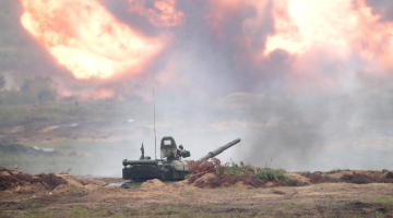 Krievijas un Baltkrievijas militārie manevri "Zapad 2017" Baltkrievijas poligonā Borisovā. Foto: EPA/LETA
