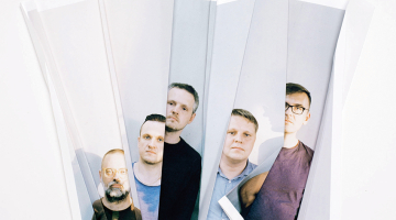 Satellites LV sastāvā ir ir Toms Ostrovskis (no kreisās), Mareks Ameriks, Edgars Žilde, Jānis Žilde un Ervings Znotiņš. FOTO — publicitātes