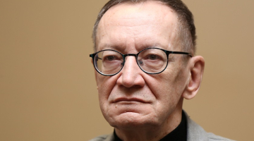 Dzejnieks Jānis Rokpelnis. Foto: Evija Trifanova, LETA