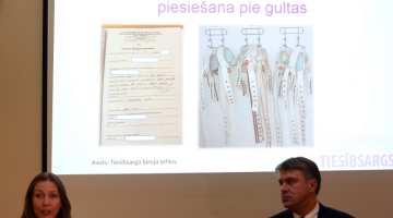 Tiesībsarga biroja Bērnu tiesību nodaļas vadītāja Laila Grāvere un tiesībsargs Juris Jansons piedalās preses konferencē, kurā informē par cilvēktiesību pārkāpumiem Bērnu psihoneiroloģiskajā slimnīcā "Ainaži". Foto: Edijs Pālens, LETA