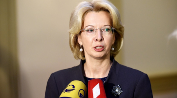 Saeimas priekšsēdētāja Ināra Mūrniece. Foto: Ieva Leiniša, LETA