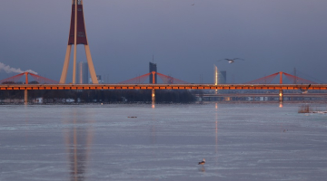 "Zelta" Dienvidu tilts. Foto: Evija Trifanova, LETA