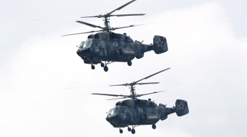 Krievijas armijas helikopteri Ka-29. Foto: ITAR-TASS/LETA