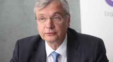 Izglītības un zinātnes ministrs Kārlis Šadurskis. Foto: Paula Čurkste, LETA