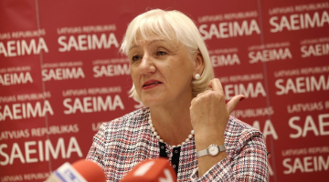 4.maija deklarācijas kluba prezidente Velta Čebotarenoka. Foto: Sintija Zandersone, LETA
