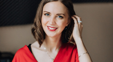 Annija Oueijan. Publicitātes foto
