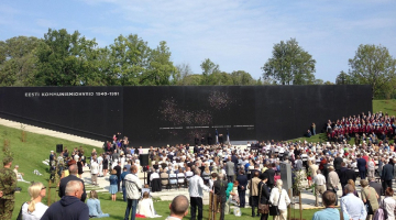 Memoriāla komunismu upuru piemiņai atklāšana Tallinā, Igaunijā. Foto: Gunārs Nāgels