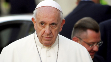 Romas pāvests Francisks Viļņā. Foto  EPA/Toms Kalniņš