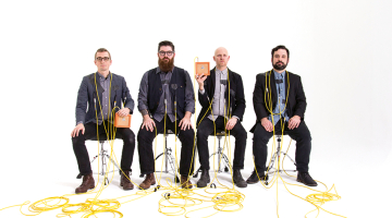 Amerikāņu sitaminstrumentu kvartets SŌ Percussion.
Publicitātes foto