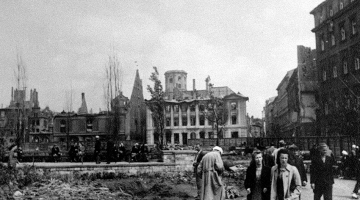Sagrautā Vecrīga 1941. gada jūlijā.
Nezināma autora foto. Latvijas Nacionālā arhīva krājums