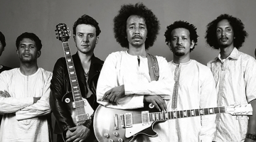 Tuaregu mūziķi Tamikrest.
Publicitātes foto