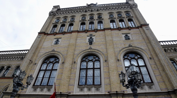 Latvijas Universitātes centrālās ēkas fasāde. Foto: Zane Bitere, LETA
