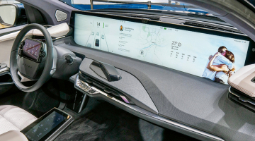 Elektroauto Byton M-Byte 1,2 metrus plašais
vadības panelis