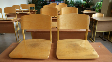 Tukšā mācību klase. Foto: Ieva Čīka, LETA