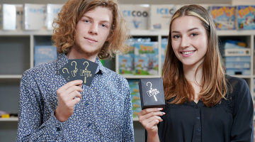 Jaunie uzņēmēji — Patrīcija Priga un Kristers Nagainis, Zelta urķis.
Foto — Edmunds Brencis