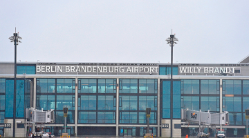 Ideja par jaunu Berlīnes-Brandenburgas lidostu dzima pirms 30 gadiem pēc Vācijas atkalapvienošanās.
Foto — Scanpix