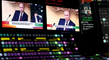 Krievijas valsts sponsorētais Russia Today ziņu kanāls angļu valodā raida jau kopš 2005. gada, bet līdz šā gada beigām iecerēts atklāt arī TV ziņas vācu valodā, kas no Berlīnes raidīs visu diennakti.
Foto — Scanpix