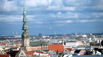 Skats uz Vecrīgu un Pēterbaznīcu. Foto: Edijs Pālens, LETA